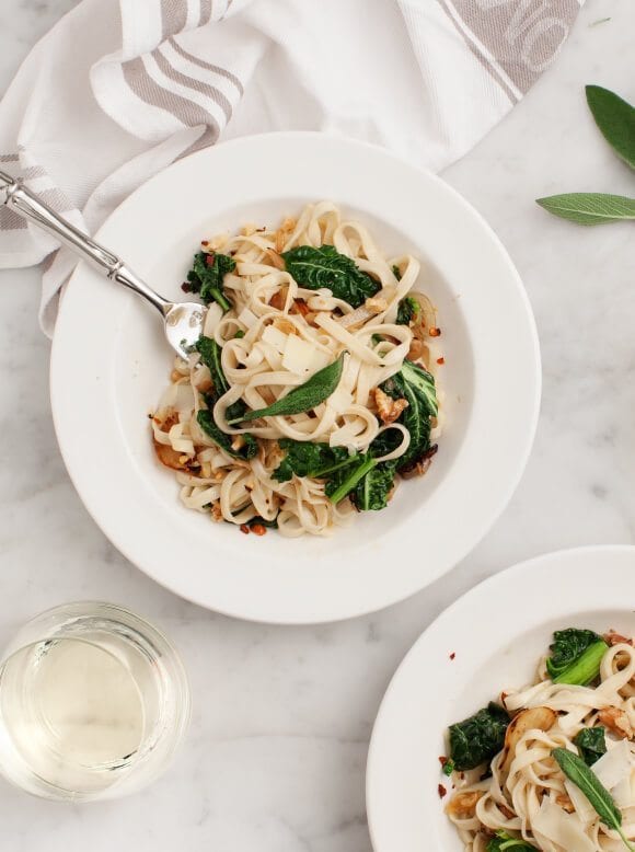 Linguine with Fennel & Winter Greens